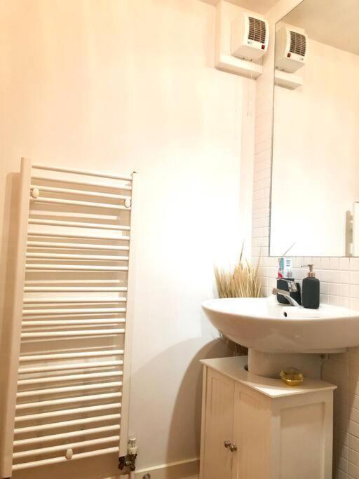 Modern Spacious Retreat Full Fibre Wi-Fi & Free Parking Edinburgh Exterior foto